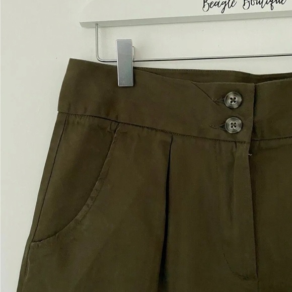 ONLY Khaki Turn-up Shorts Size 12 UK / 38 W32 - Picture 4 of 4